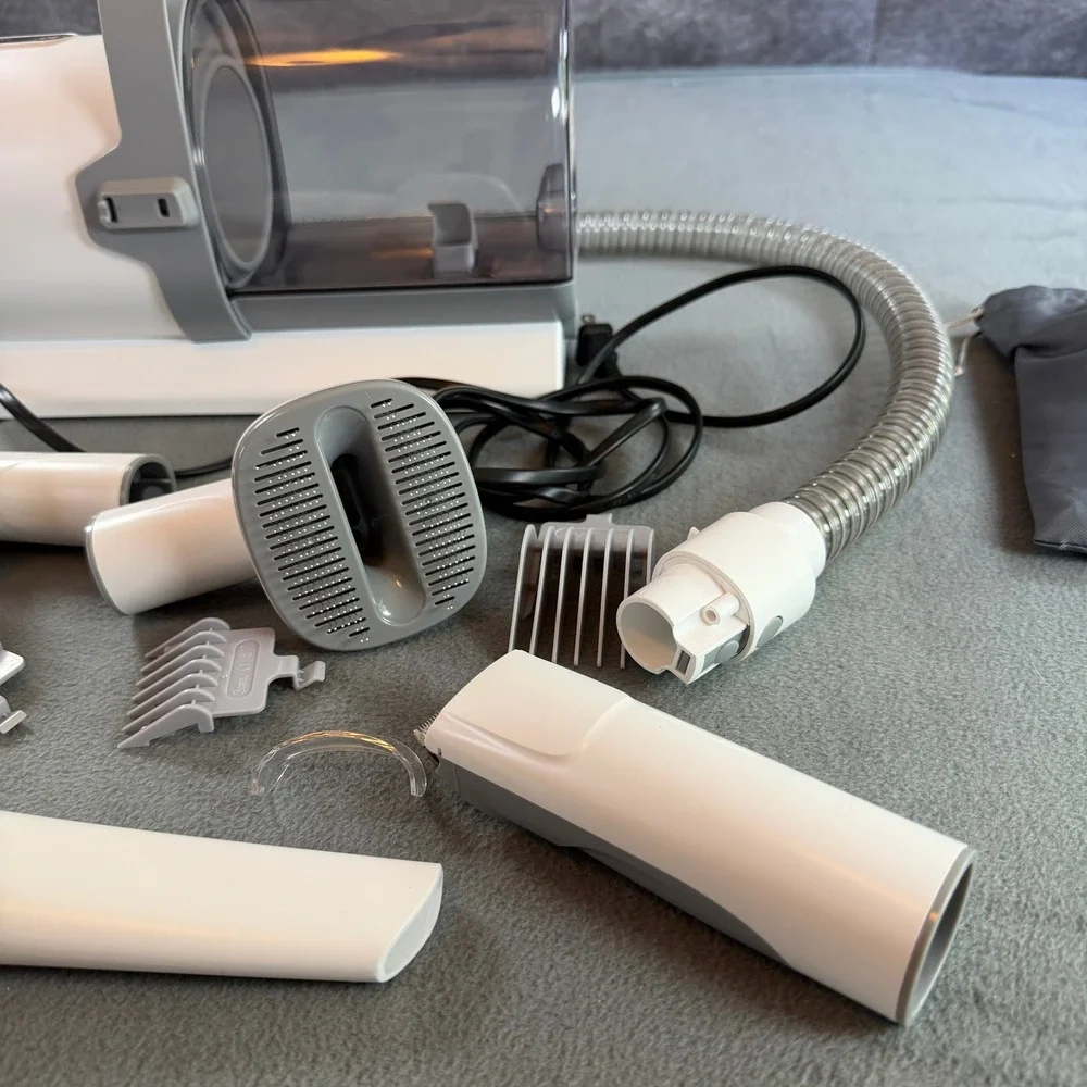 FIXR Dog Grooming Vacuum 12000Pa Low Noise Pet Grooming Kit with Hair Clippers
